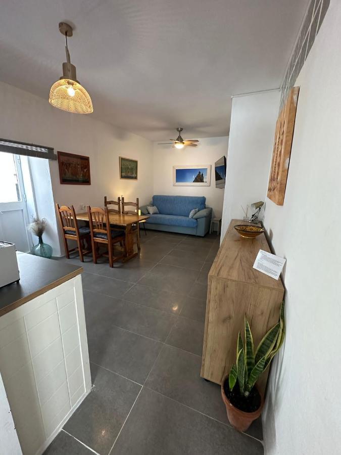 Apartment In Old Town With Roof Terrace And Fibre, Tarifa Exteriör bild