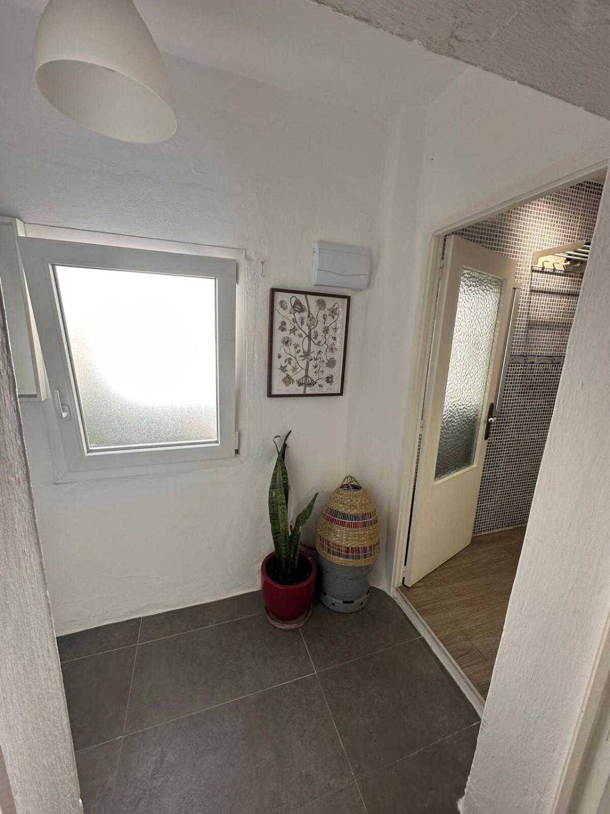 Apartment In Old Town With Roof Terrace And Fibre, Tarifa Exteriör bild