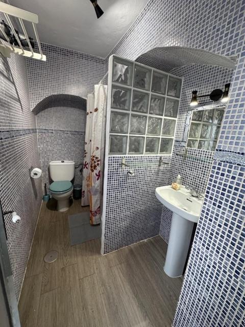 Apartment In Old Town With Roof Terrace And Fibre, Tarifa Exteriör bild